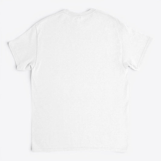 Maro Wilde white 100% cotton t-shirt with "Η ΦΑΣΗ ΕΙΝΑΙ ΚΡΙΝΤΖΙ" graphic, featuring emojis and an alien.
