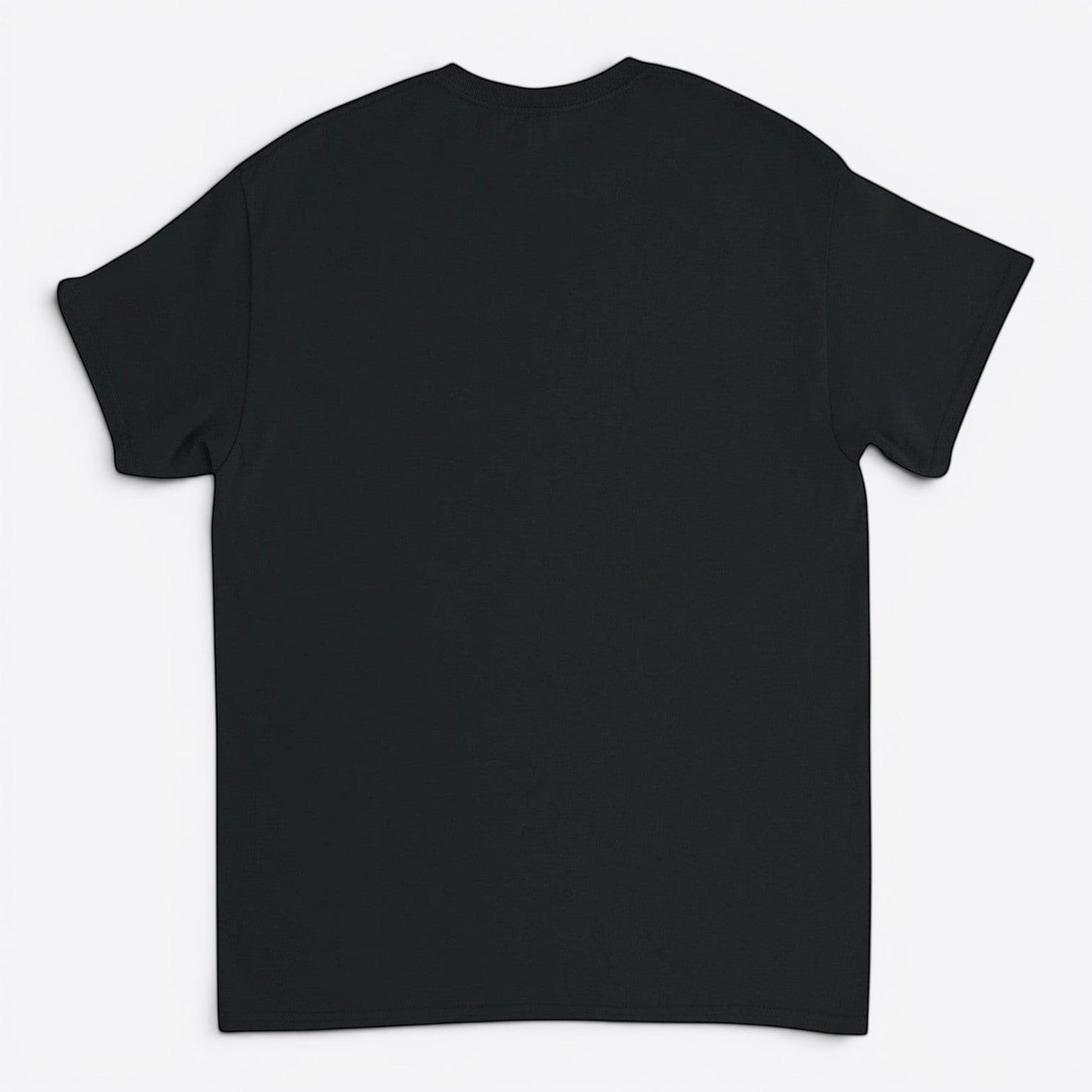 Μαύρο t-shirt με anime graphic design και τη φράση 6-7, σε λευκό φόντο