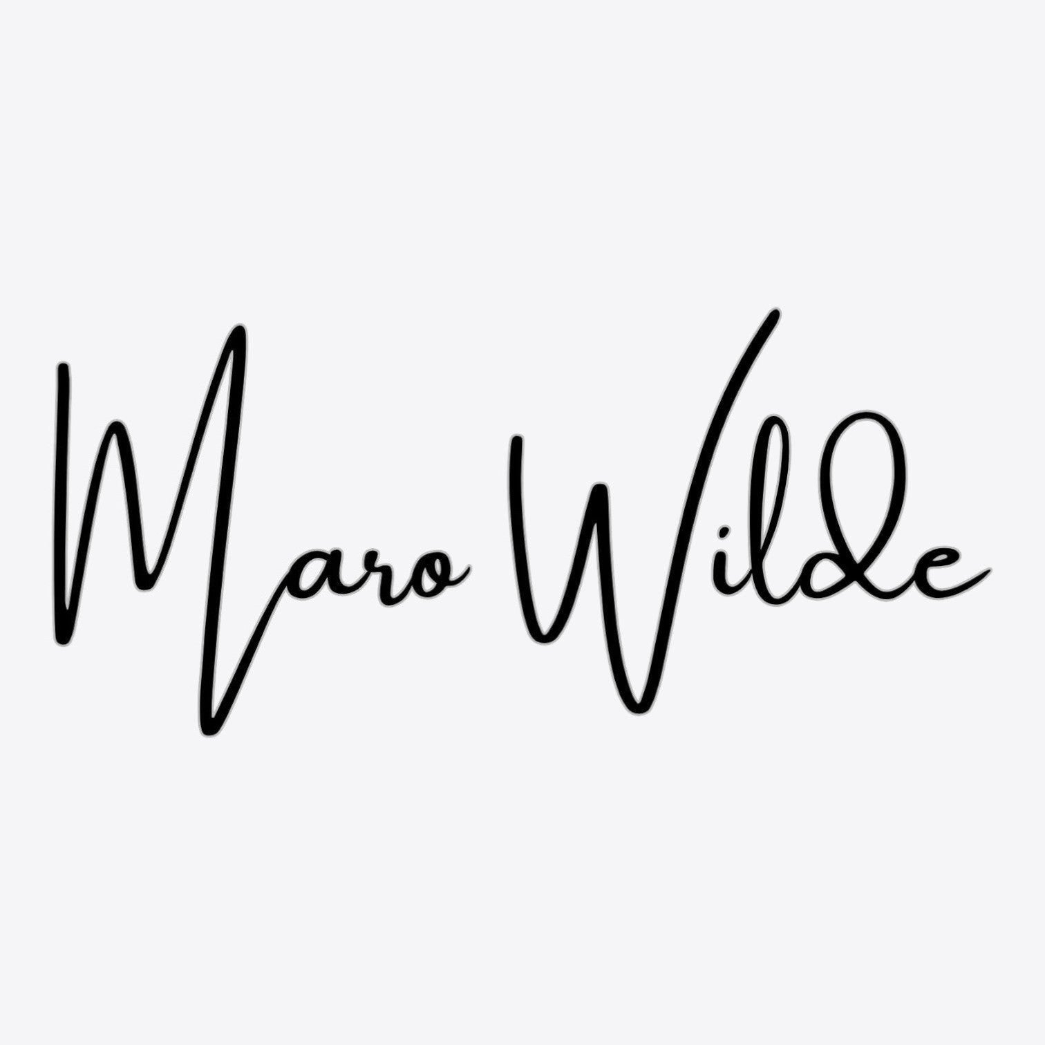 Maro Wilde grey 100% organic cotton unisex regular fit polo shirt with embroidered signature.